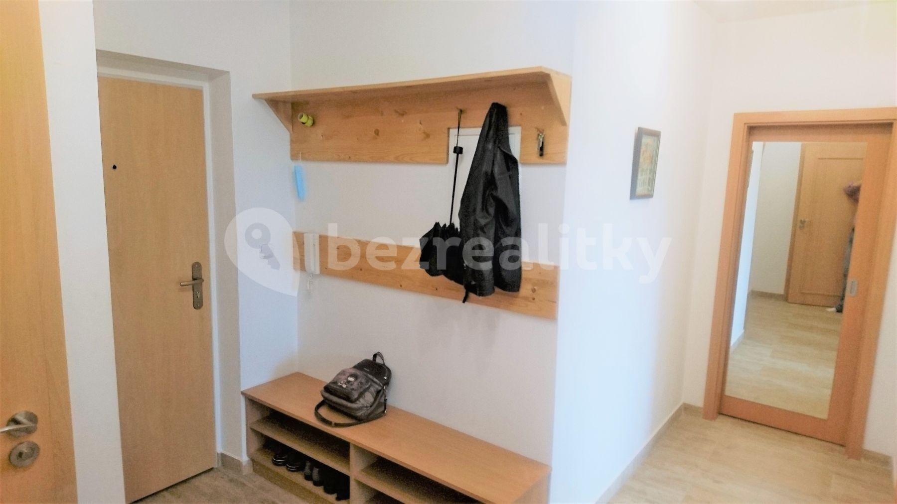 1 bedroom with open-plan kitchen flat to rent, 67 m², Waltrova, Plzeň, Plzeňský Region