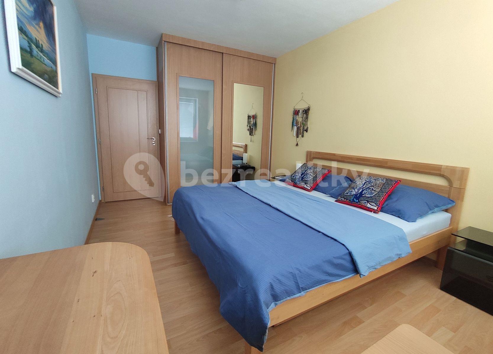 1 bedroom with open-plan kitchen flat to rent, 67 m², Waltrova, Plzeň, Plzeňský Region