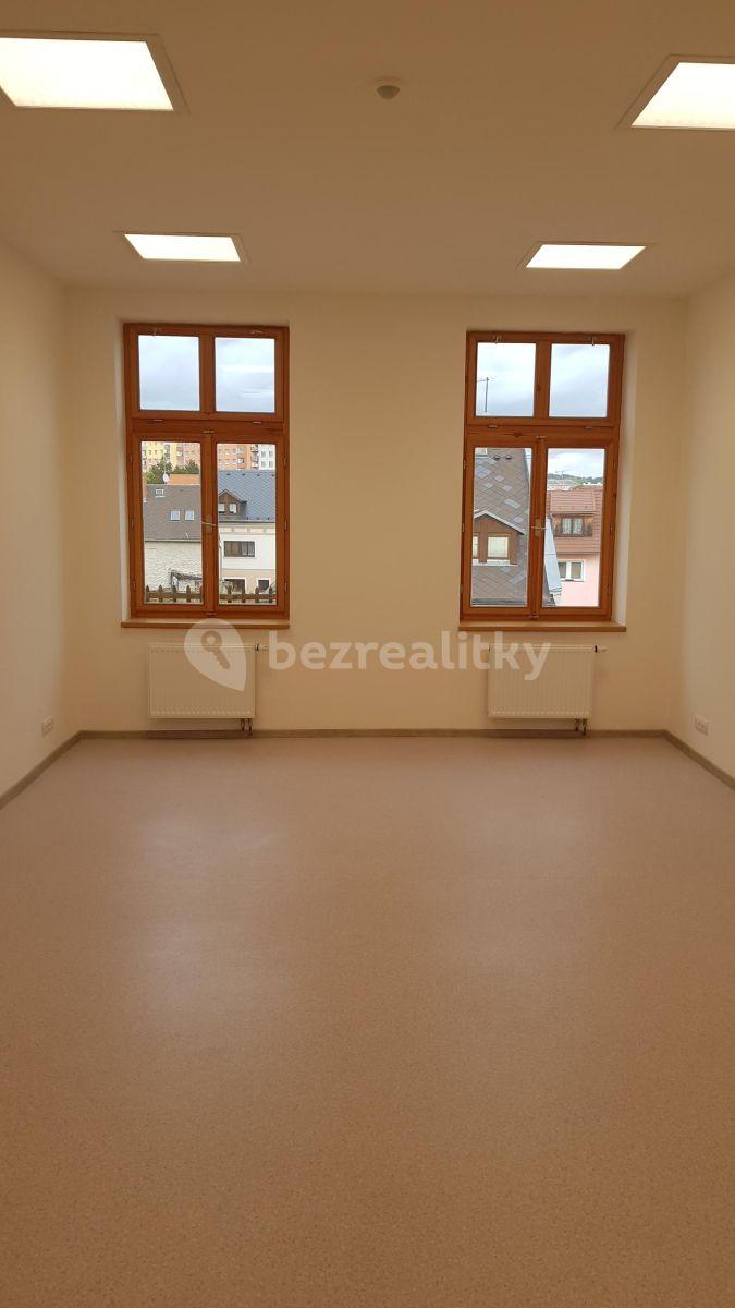 non-residential property to rent, 41 m², Staré Náměstí, Ostrov, Karlovarský Region