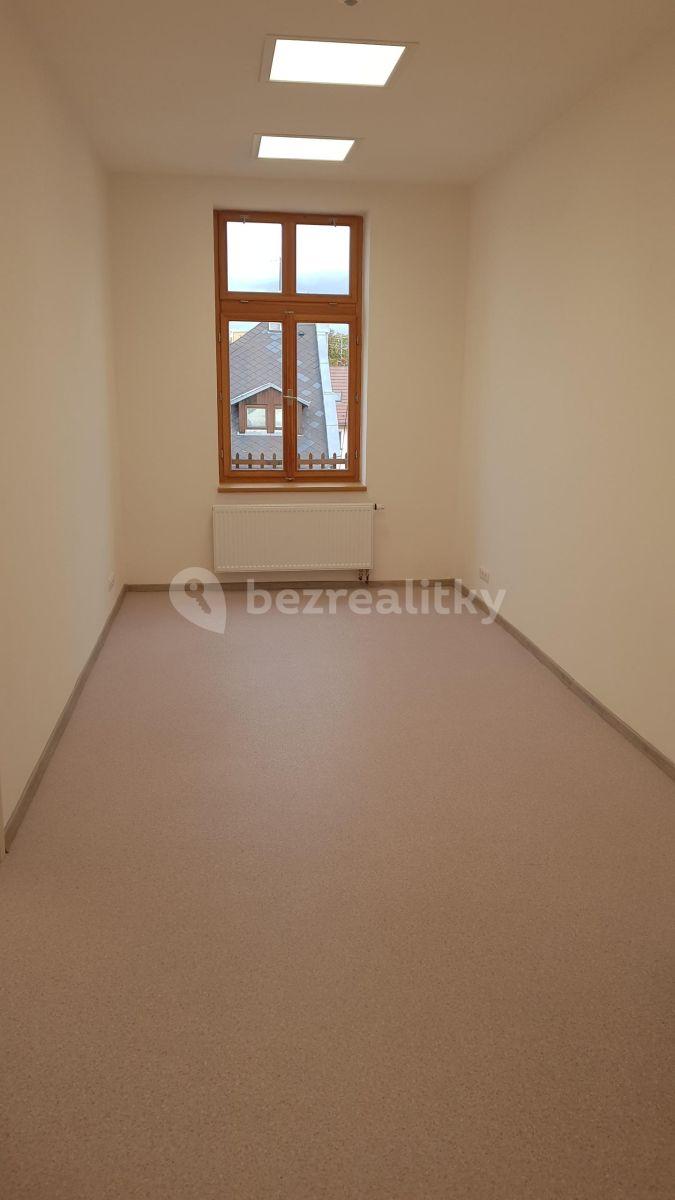 non-residential property to rent, 41 m², Staré Náměstí, Ostrov, Karlovarský Region