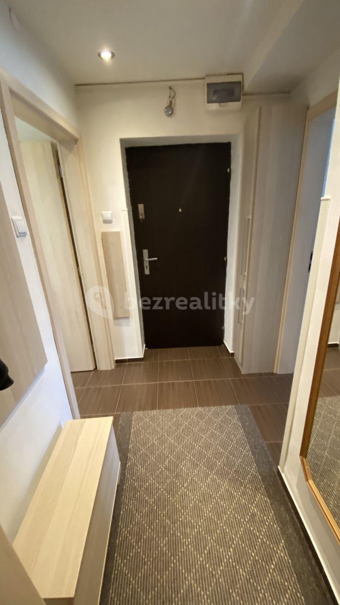 2 bedroom flat to rent, 54 m², Petrohradská, Kladno, Středočeský Region