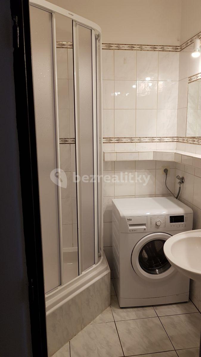 2 bedroom flat to rent, 53 m², Arabská, Prague, Prague