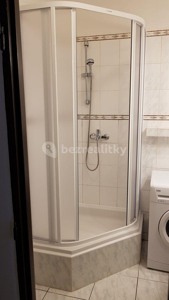 2 bedroom flat to rent, 53 m², Arabská, Prague, Prague