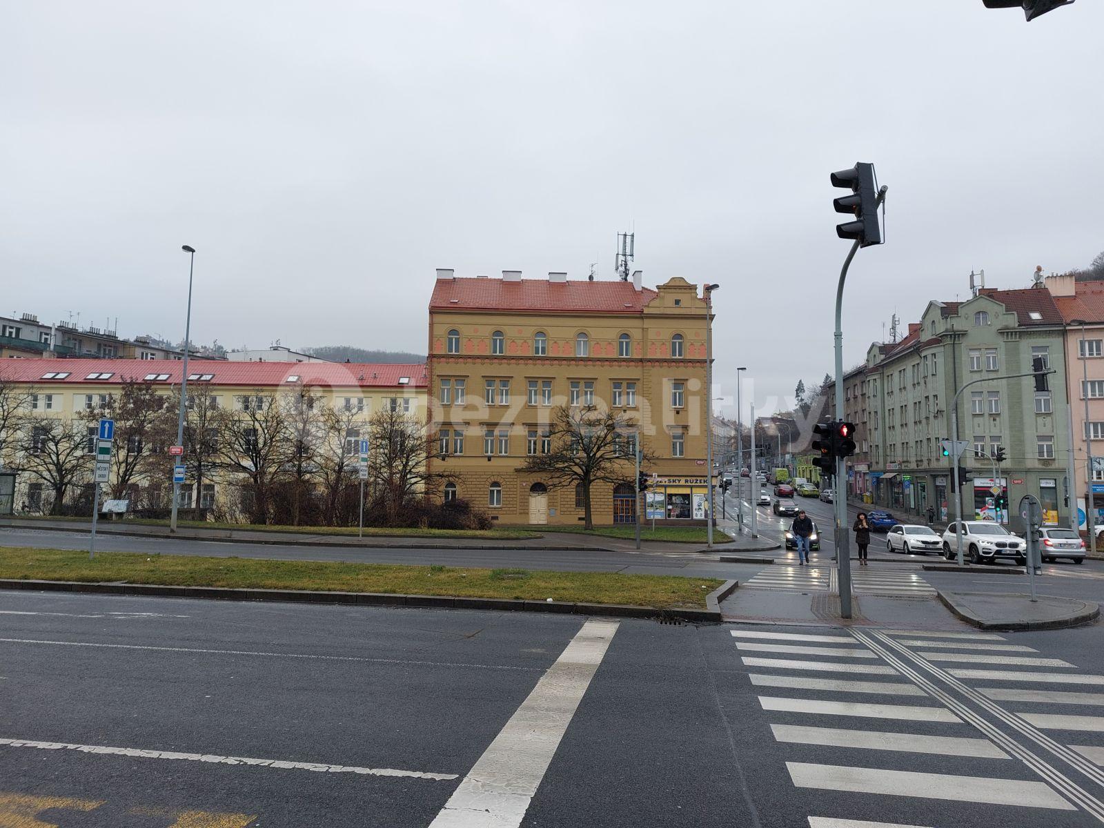 Studio flat to rent, 16 m², Křížová, Prague, Prague