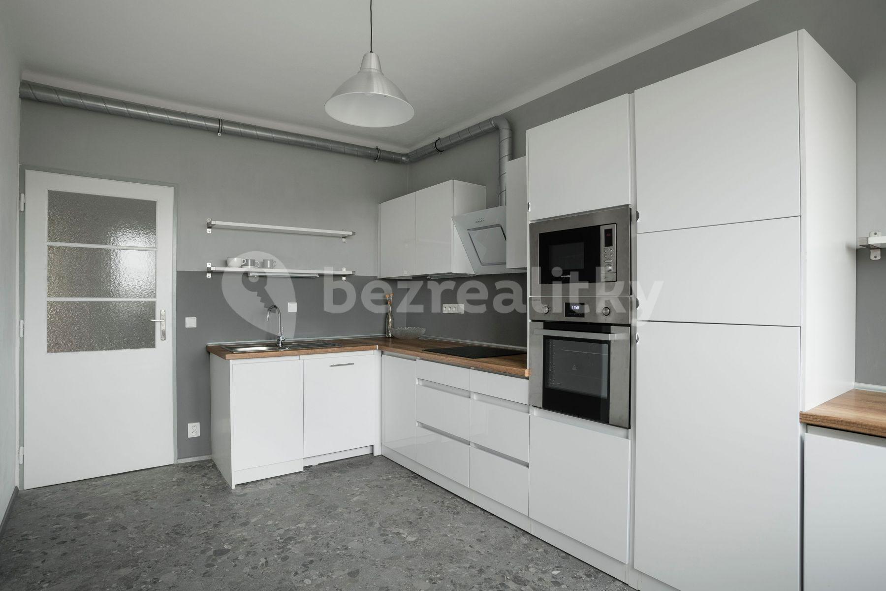 3 bedroom flat to rent, 98 m², V Bokách Ⅰ, Prague, Prague