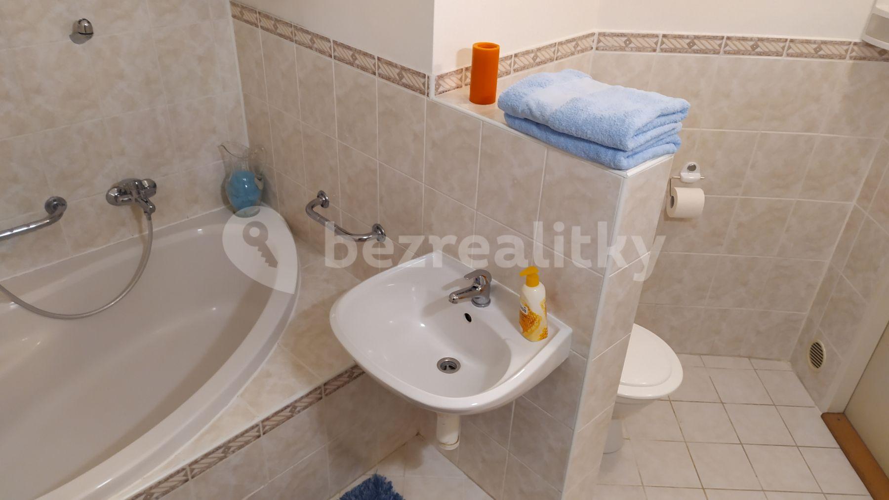 2 bedroom flat to rent, 75 m², Havlíčkova, Prostějov, Olomoucký Region