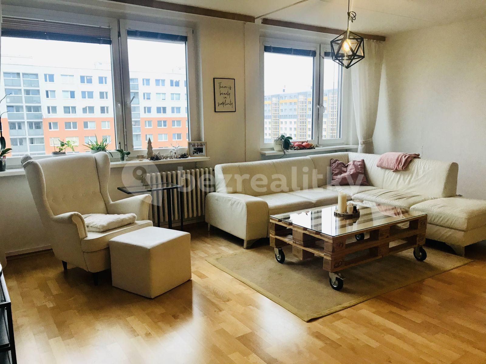 1 bedroom with open-plan kitchen flat to rent, 67 m², Makovského, Prague, Prague