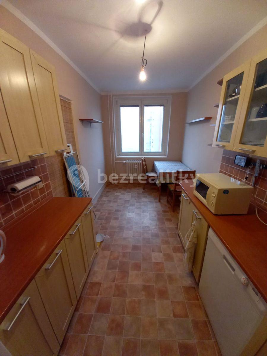 4 bedroom flat to rent, 20 m², Svážná, Brno, Jihomoravský Region