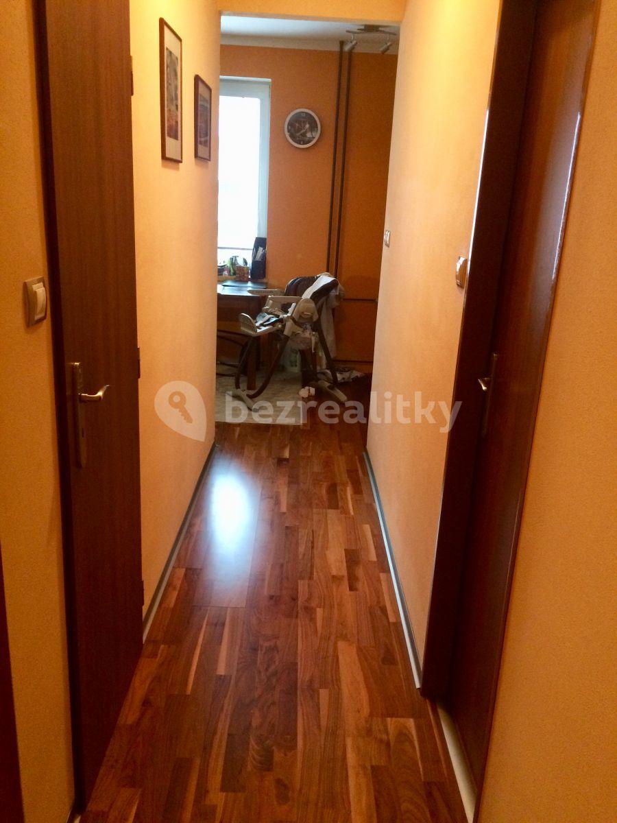 3 bedroom flat to rent, 74 m², Mládí, Vsetín, Zlínský Region