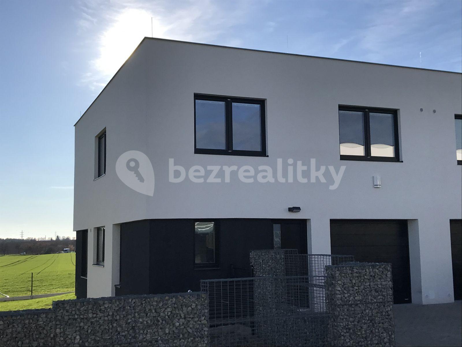 house to rent, 157 m², Nad Prahou, Horoměřice, Středočeský Region