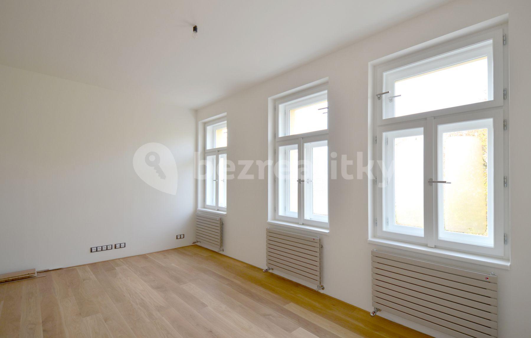 1 bedroom with open-plan kitchen flat to rent, 44 m², Rybalkova, Prague, Prague