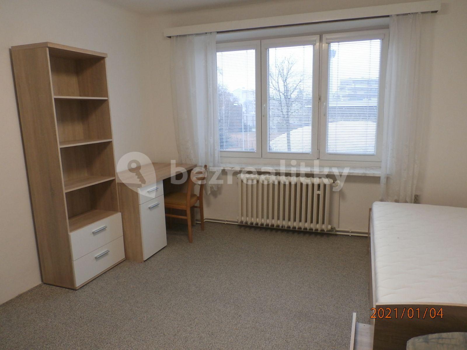 3 bedroom flat to rent, 70 m², Na Střelnici, Olomouc, Olomoucký Region