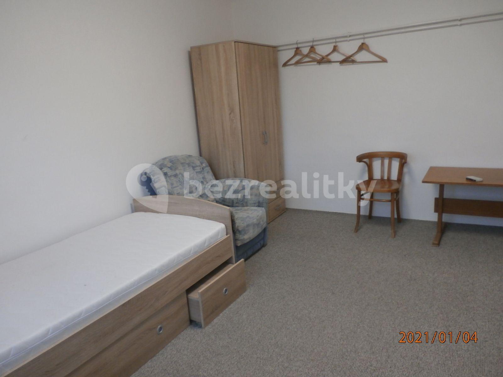 3 bedroom flat to rent, 70 m², Na Střelnici, Olomouc, Olomoucký Region