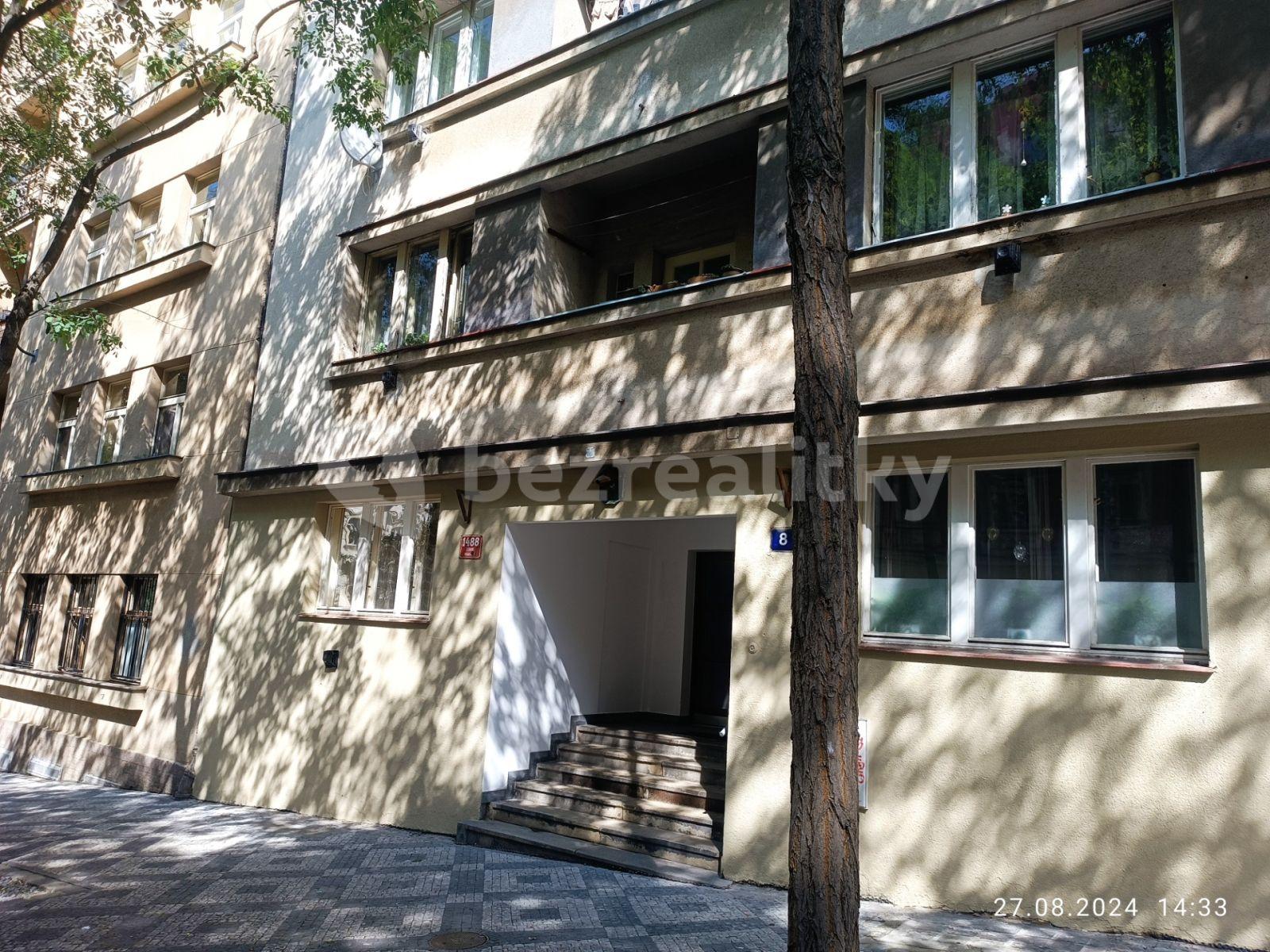 2 bedroom flat to rent, 30 m², Domažlická, Prague, Prague