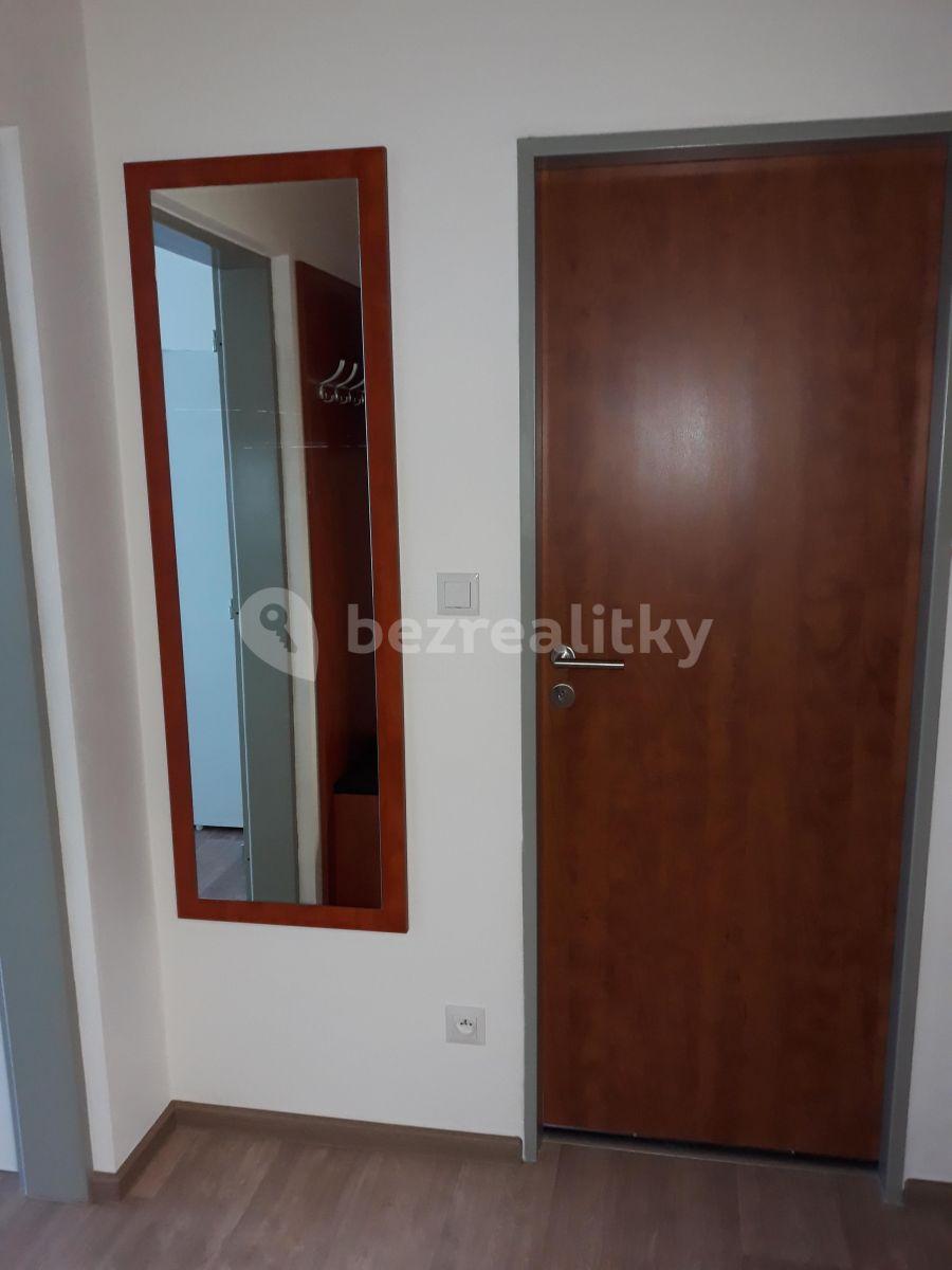 Studio flat to rent, 30 m², Moravanská, Brno, Jihomoravský Region