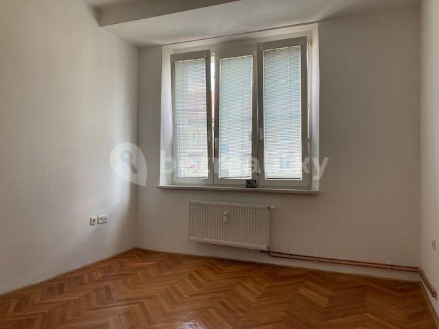 Studio flat to rent, 22 m², Macanova, Pardubice, Pardubický Region