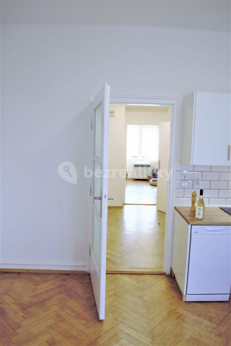 1 bedroom with open-plan kitchen flat to rent, 45 m², Ďáblická, Prague, Prague