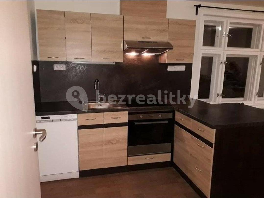 2 bedroom flat to rent, 100 m², Dlouhá, Tehov, Středočeský Region