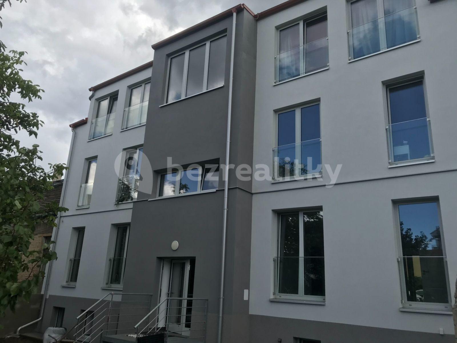 1 bedroom with open-plan kitchen flat to rent, 40 m², Pod Altánem, Prague, Prague