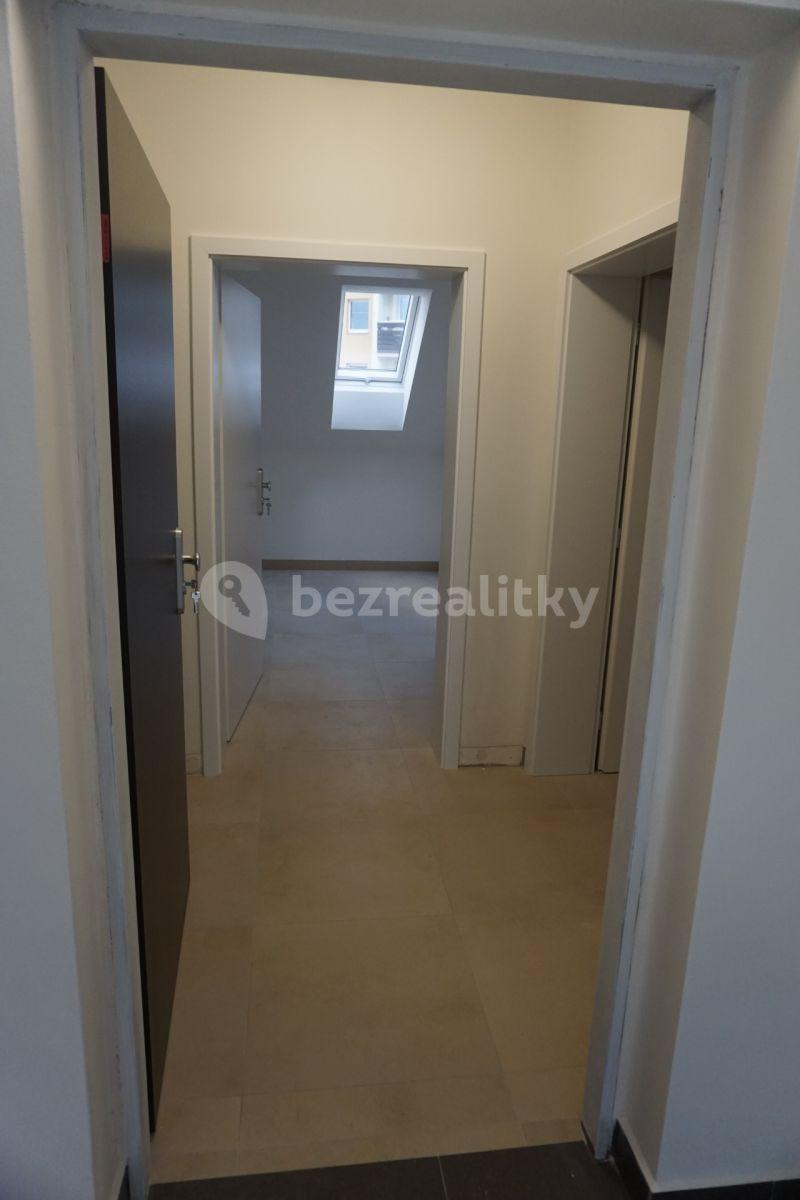 1 bedroom with open-plan kitchen flat to rent, 40 m², Pod Altánem, Prague, Prague