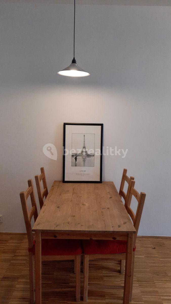 2 bedroom flat to rent, 62 m², Korunní, Prague, Prague