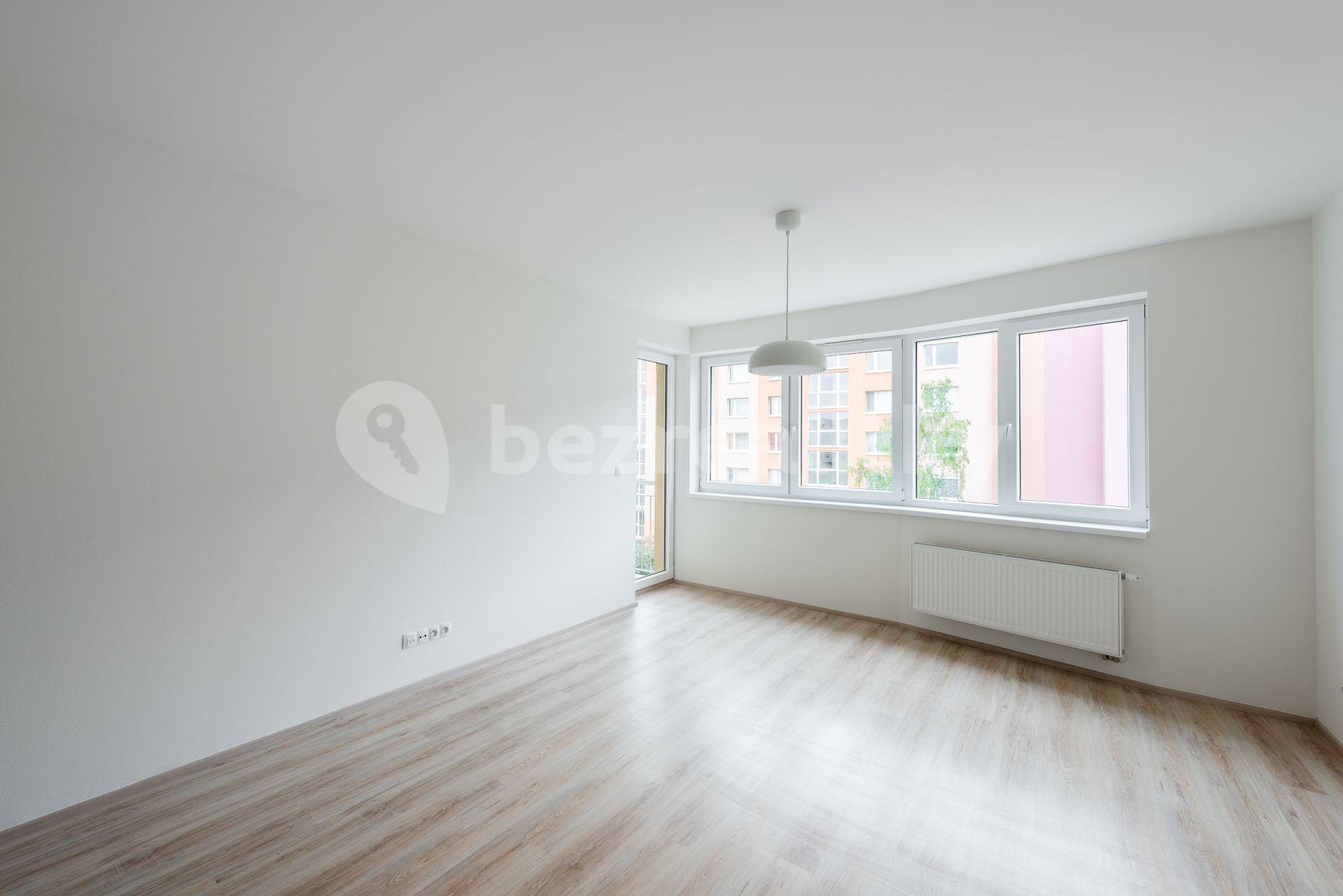 1 bedroom with open-plan kitchen flat to rent, 53 m², Tupolevova, Prague, Prague