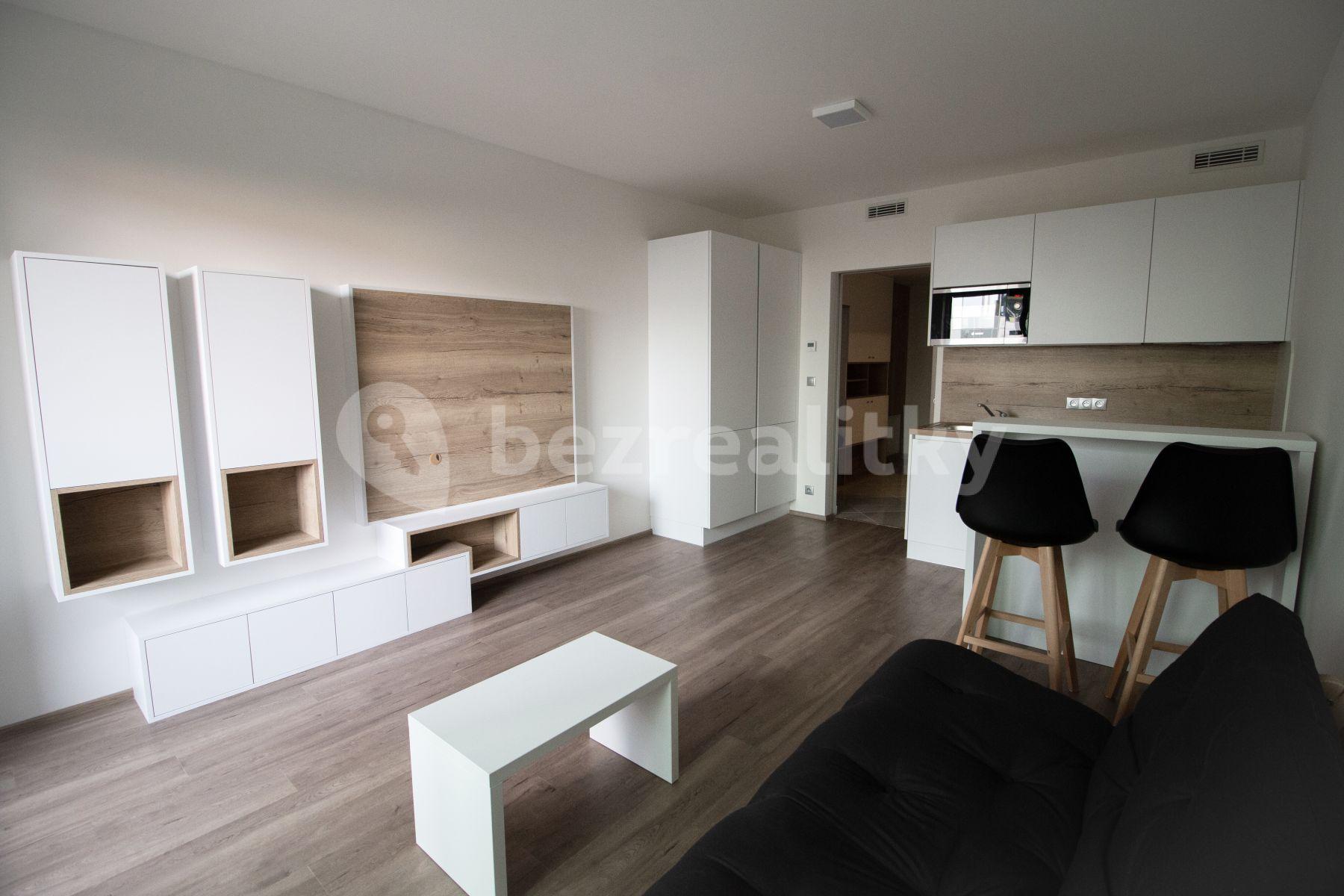 Studio flat to rent, 37 m², Kurta Konráda, Prague, Prague