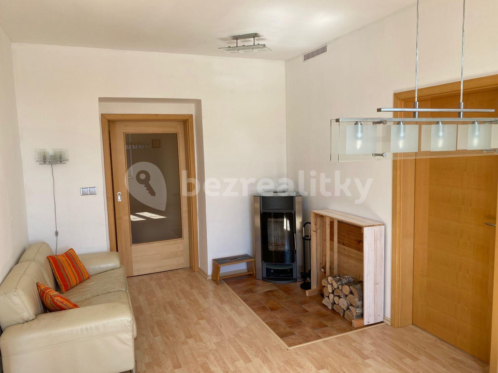 2 bedroom with open-plan kitchen flat to rent, 64 m², Rašínova, Soběslav, Jihočeský Region