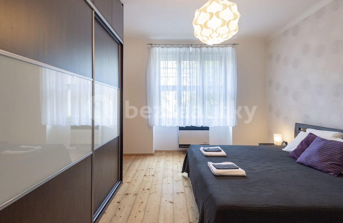 1 bedroom with open-plan kitchen flat to rent, 58 m², Jičínská, Prague, Prague