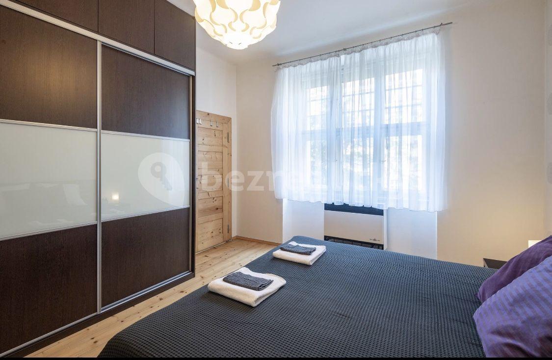 1 bedroom with open-plan kitchen flat to rent, 58 m², Jičínská, Prague, Prague