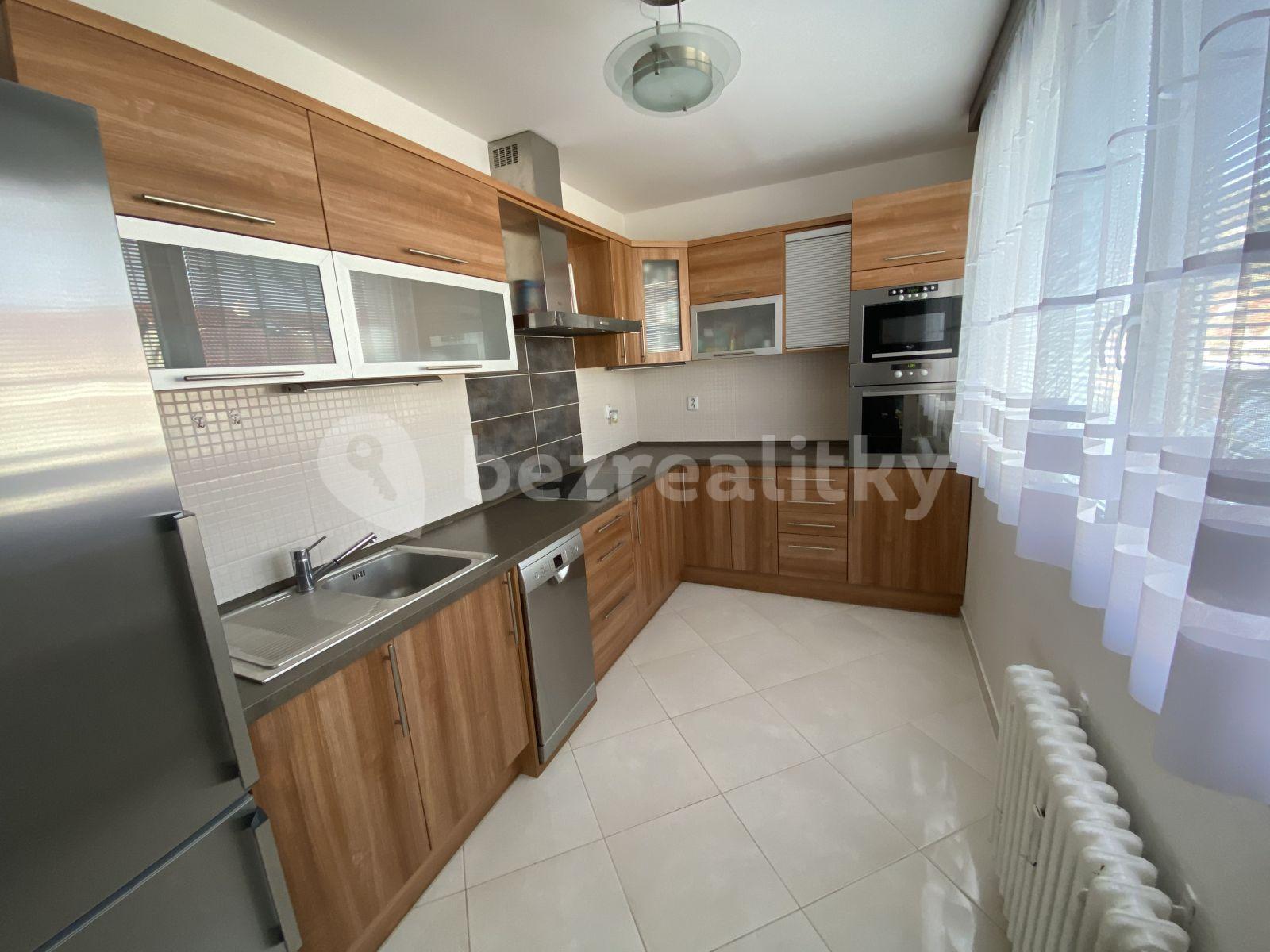 3 bedroom flat to rent, 71 m², Na Betonce, Prague, Prague