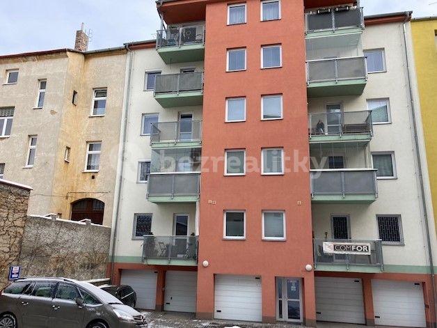 Studio flat to rent, 35 m², Slovanská, Plzeň, Plzeňský Region