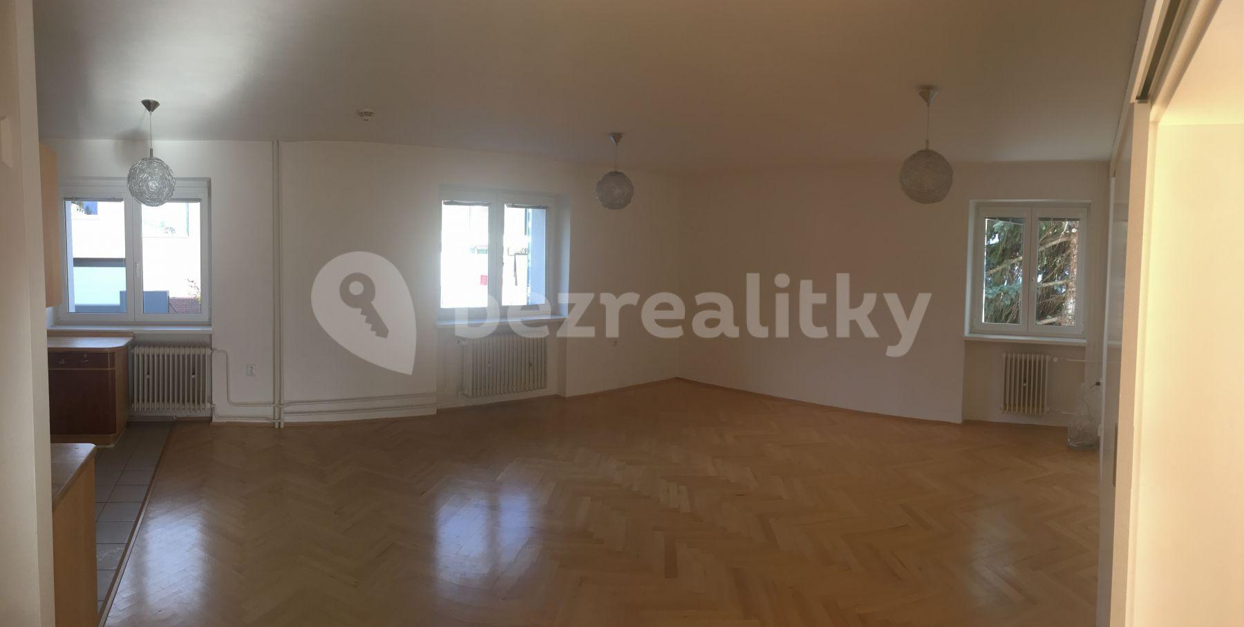 2 bedroom with open-plan kitchen flat to rent, 90 m², Nad Višňovkou, Prague, Prague