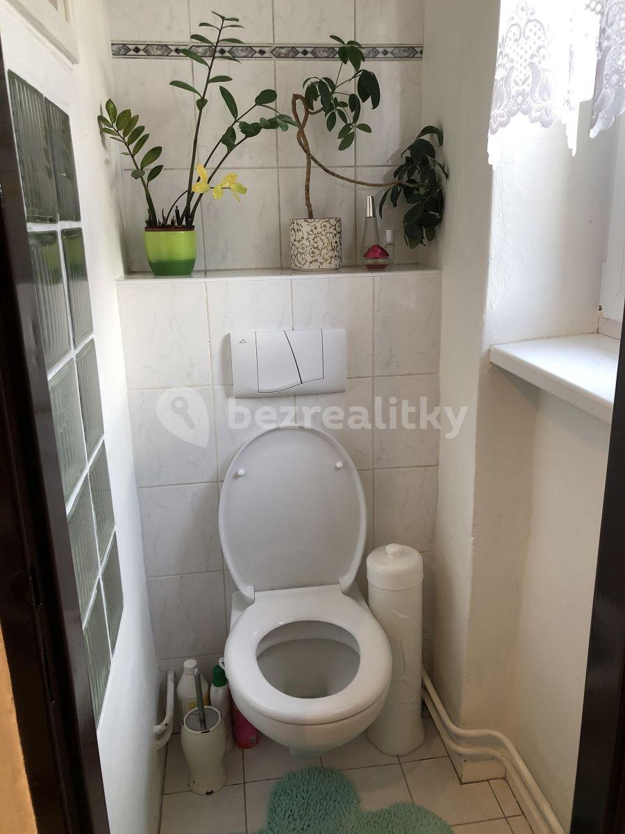 2 bedroom with open-plan kitchen flat to rent, 64 m², Pabláskova, České Budějovice, Jihočeský Region