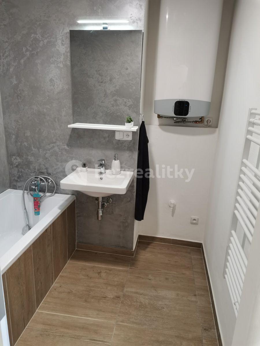 1 bedroom flat to rent, 46 m², Prokopa Holého, Uherské Hradiště, Zlínský Region