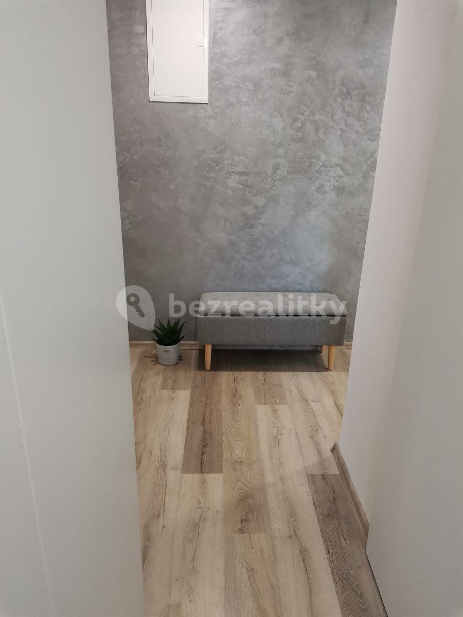 1 bedroom flat to rent, 46 m², Prokopa Holého, Uherské Hradiště, Zlínský Region