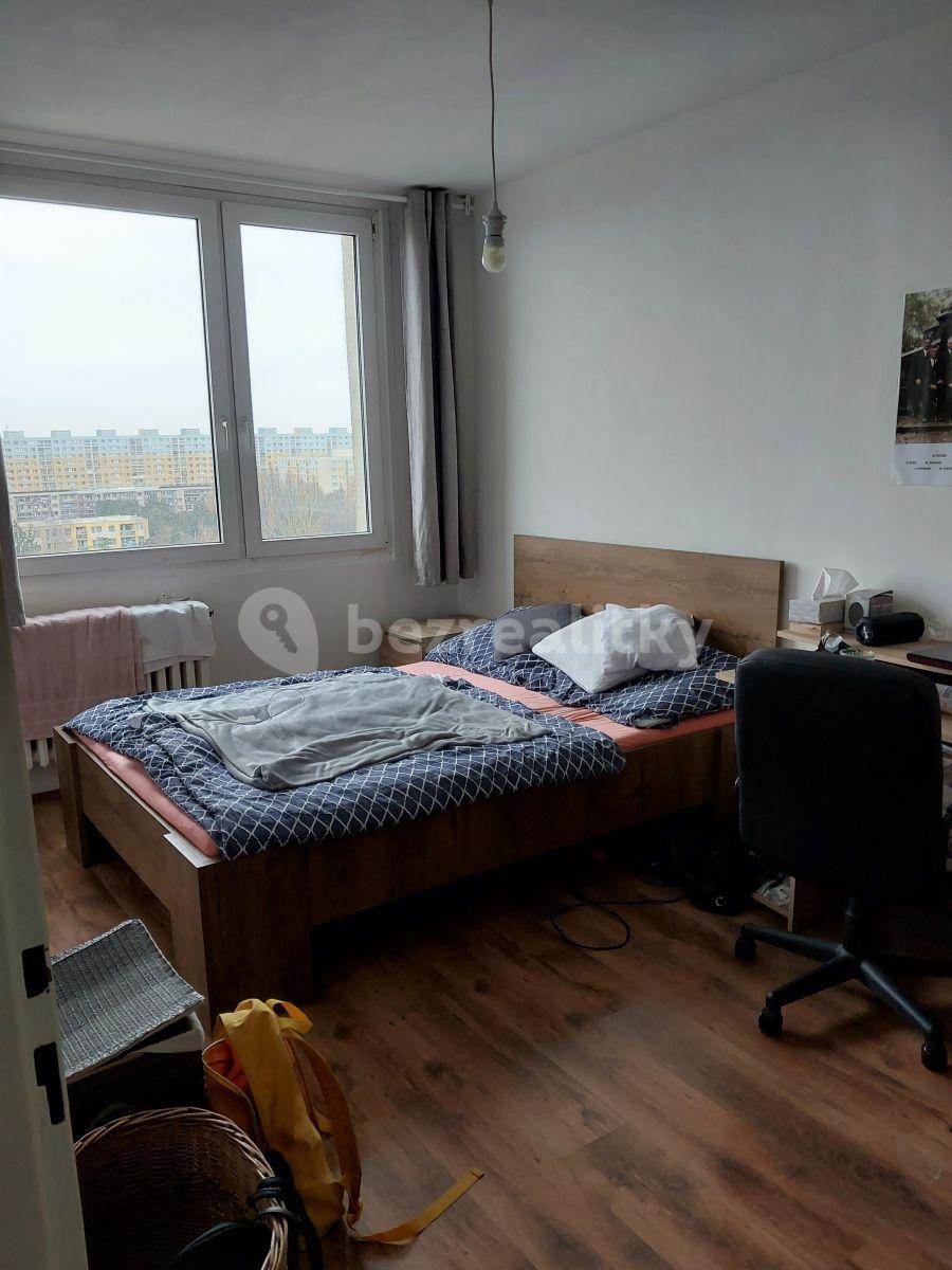 3 bedroom flat to rent, 70 m², Zdiměřická, Prague, Prague