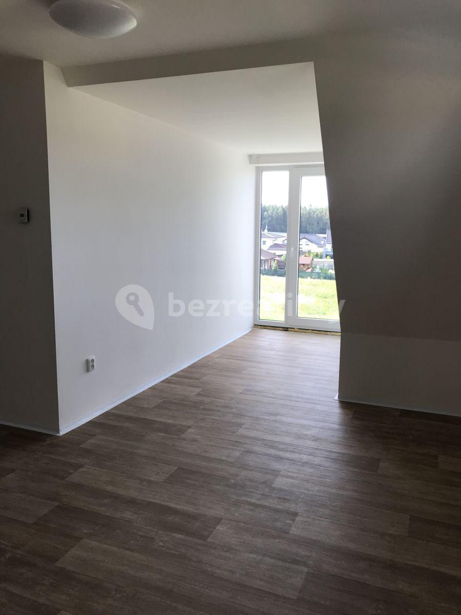 2 bedroom with open-plan kitchen flat to rent, 68 m², Krátká, Doksy, Středočeský Region