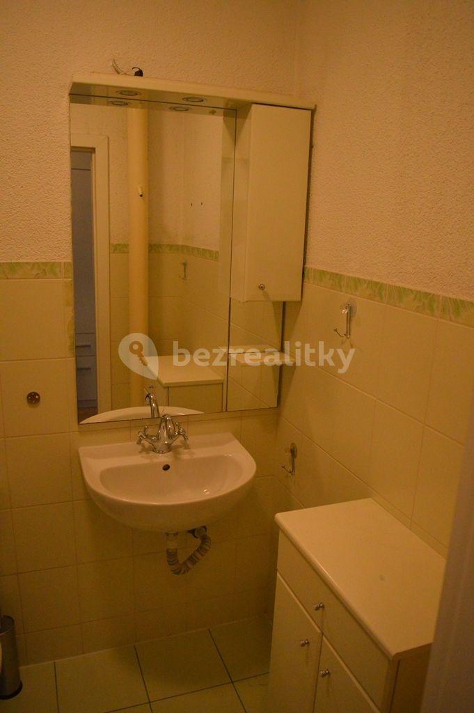 2 bedroom flat to rent, 58 m², Podkrušnohorská, Litvínov, Ústecký Region