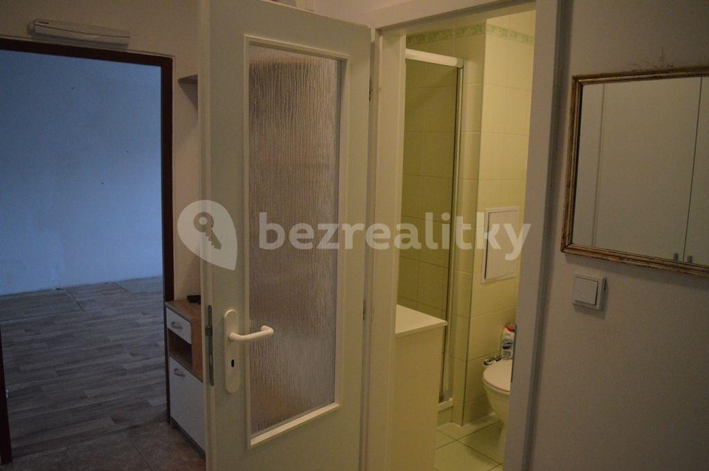 2 bedroom flat to rent, 58 m², Podkrušnohorská, Litvínov, Ústecký Region