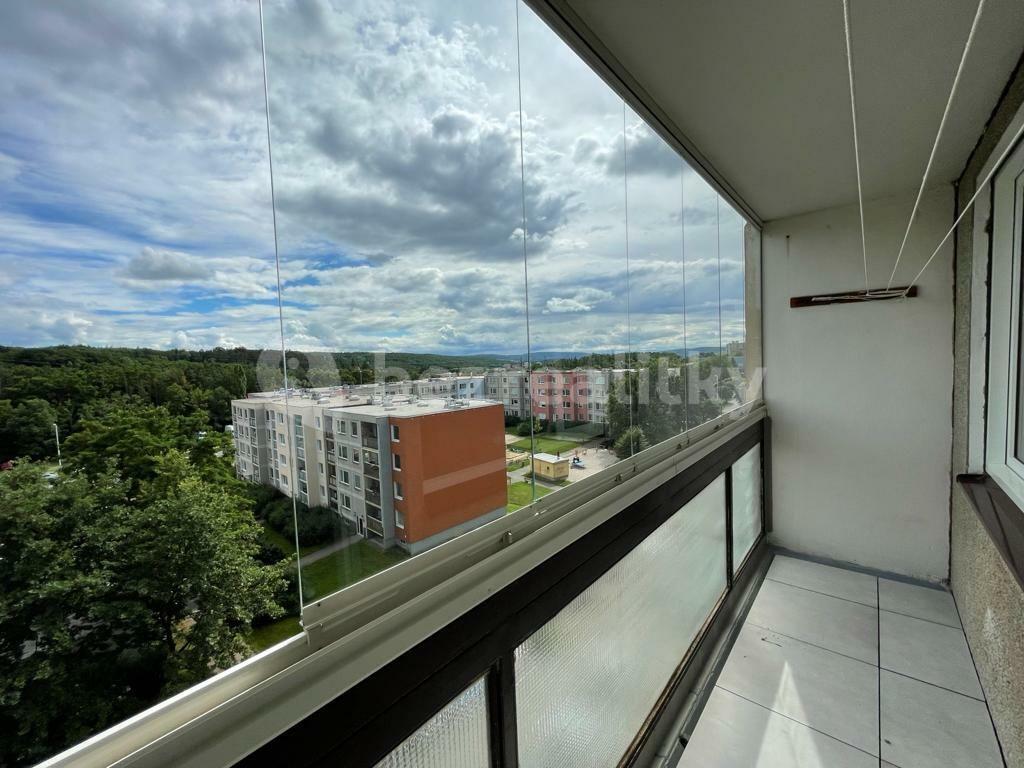 3 bedroom with open-plan kitchen flat to rent, 75 m², Pertoldova, Prague, Prague