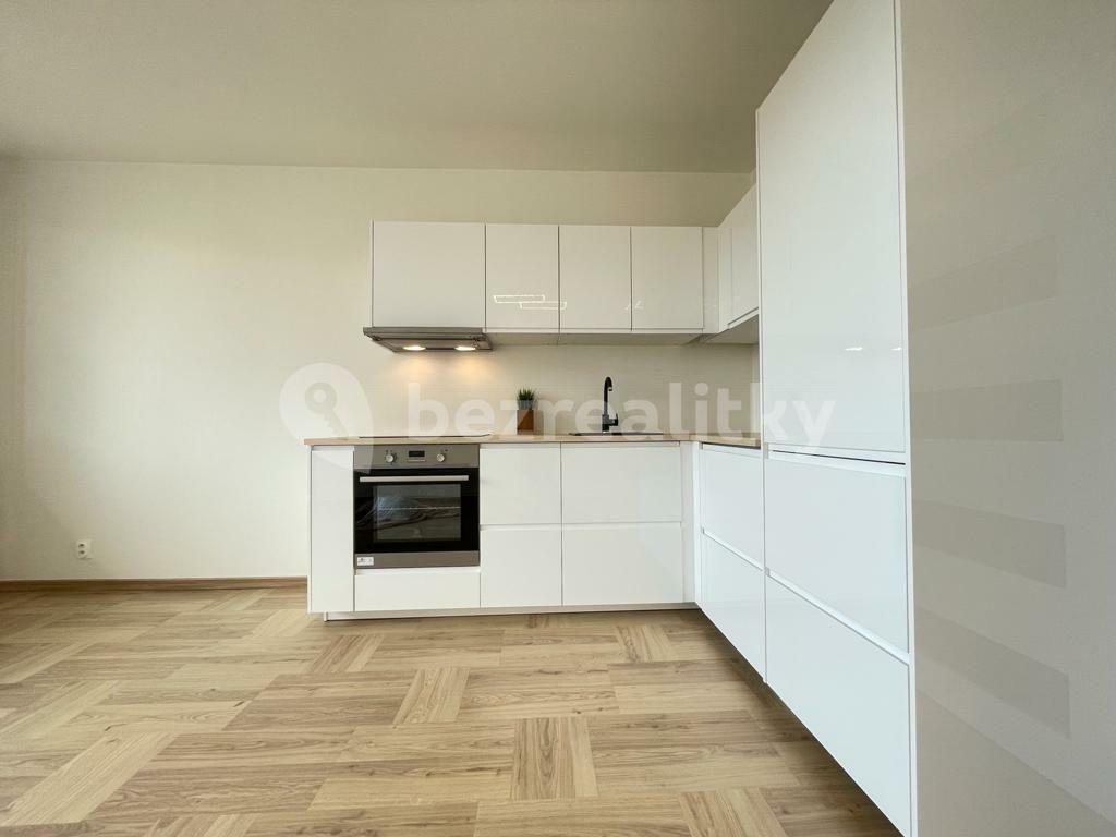 3 bedroom with open-plan kitchen flat to rent, 75 m², Pertoldova, Prague, Prague