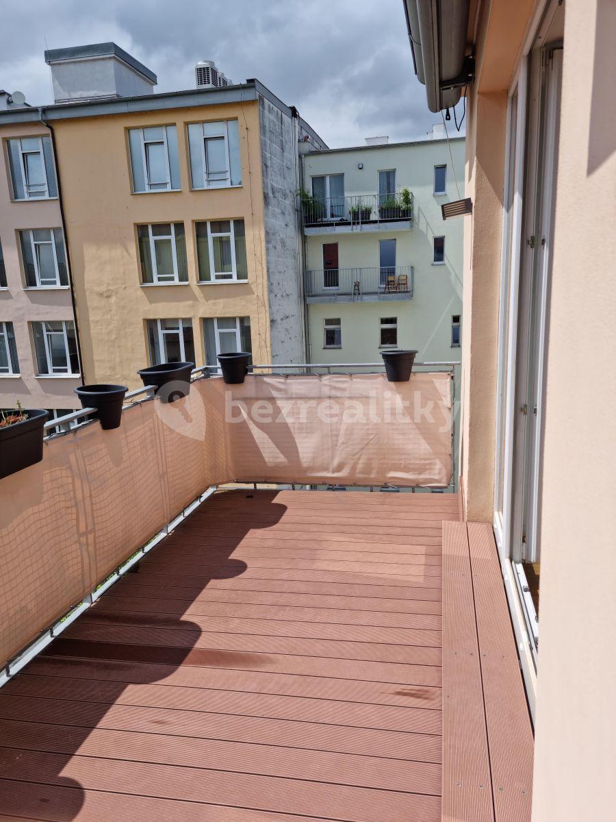 2 bedroom with open-plan kitchen flat to rent, 83 m², Kotlaska, Prague, Prague