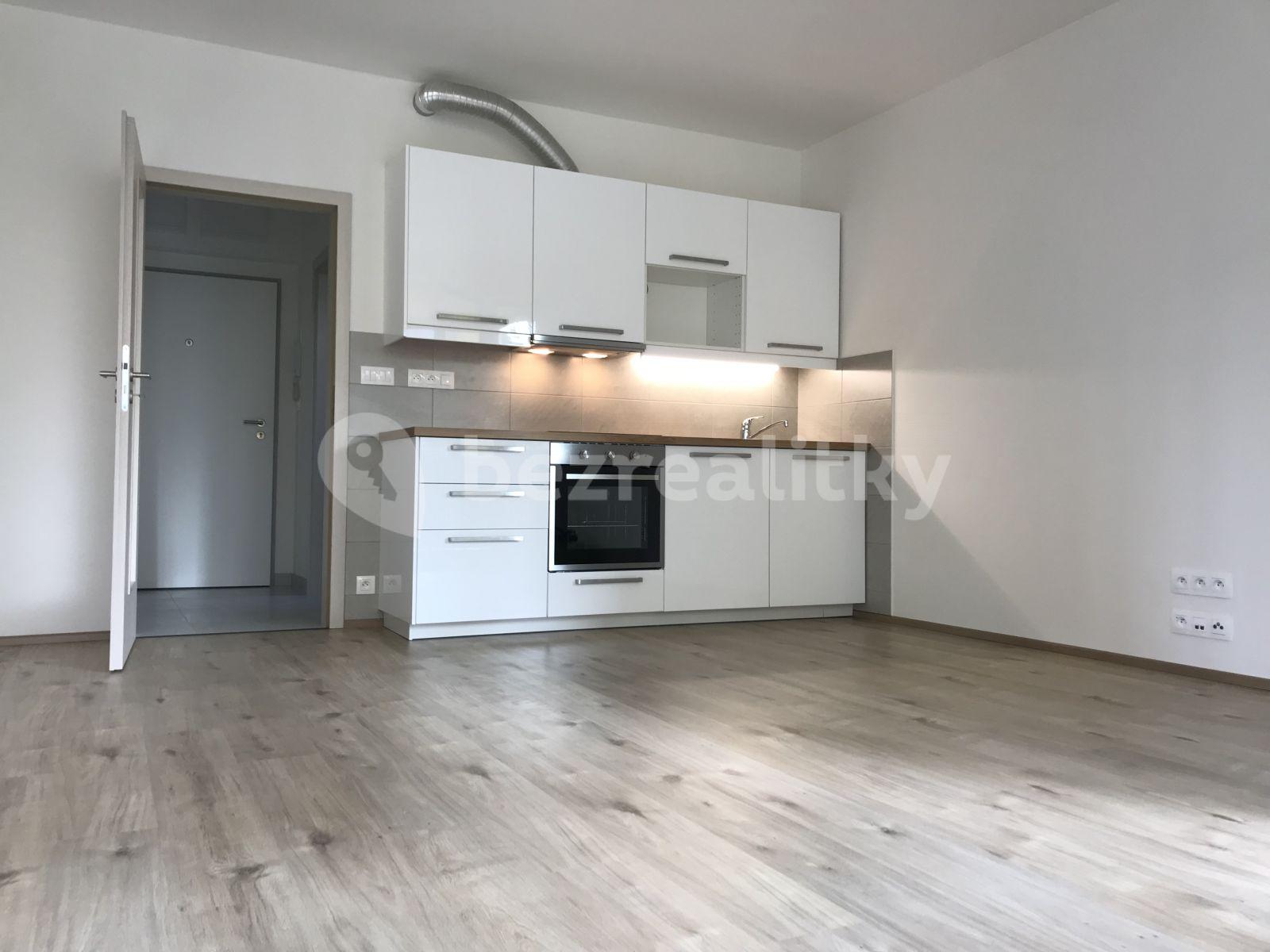 Studio flat to rent, 33 m², Šífařská, Prague, Prague