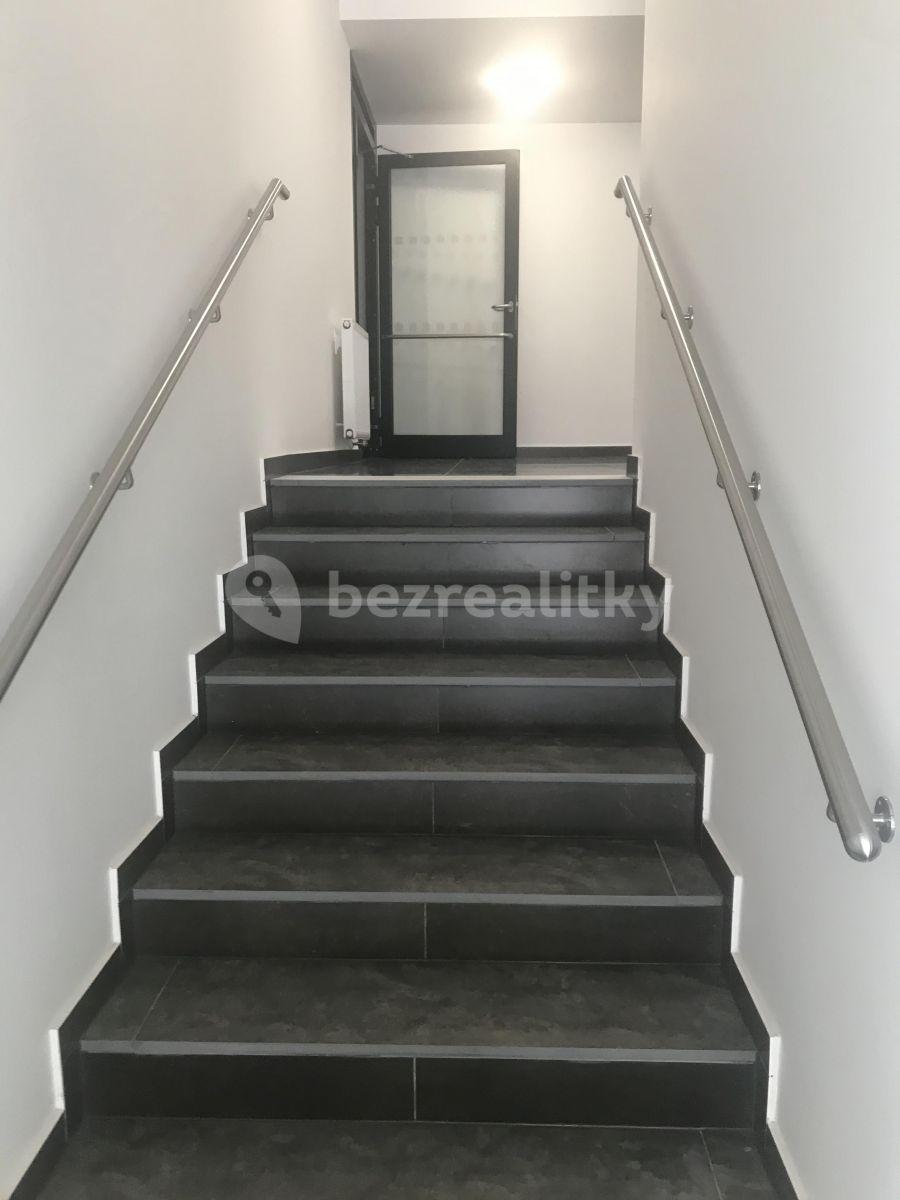 1 bedroom with open-plan kitchen flat to rent, 49 m², Na Šibeníku, Olomouc, Olomoucký Region