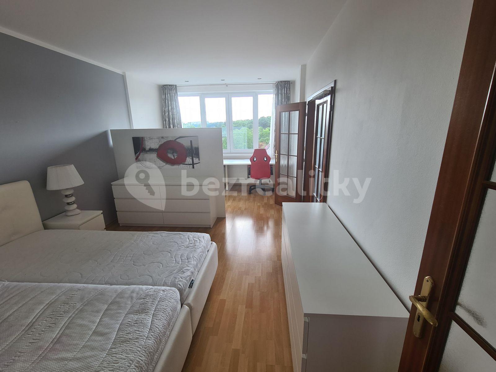 1 bedroom with open-plan kitchen flat to rent, 71 m², Lužná, Prague, Prague