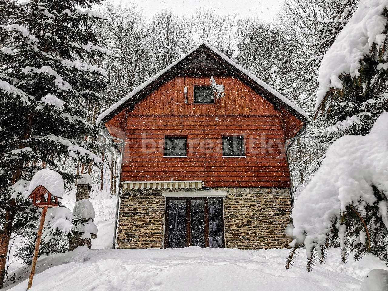 recreational property to rent, 0 m², Poniklá, Liberecký Region