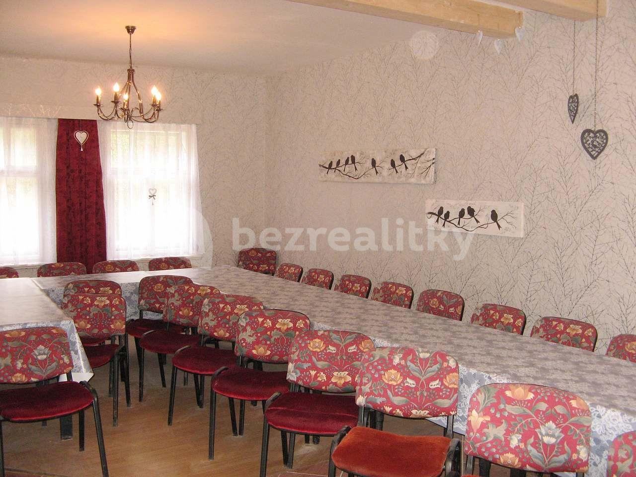 recreational property to rent, 0 m², Lázně Bělohrad, Královéhradecký Region