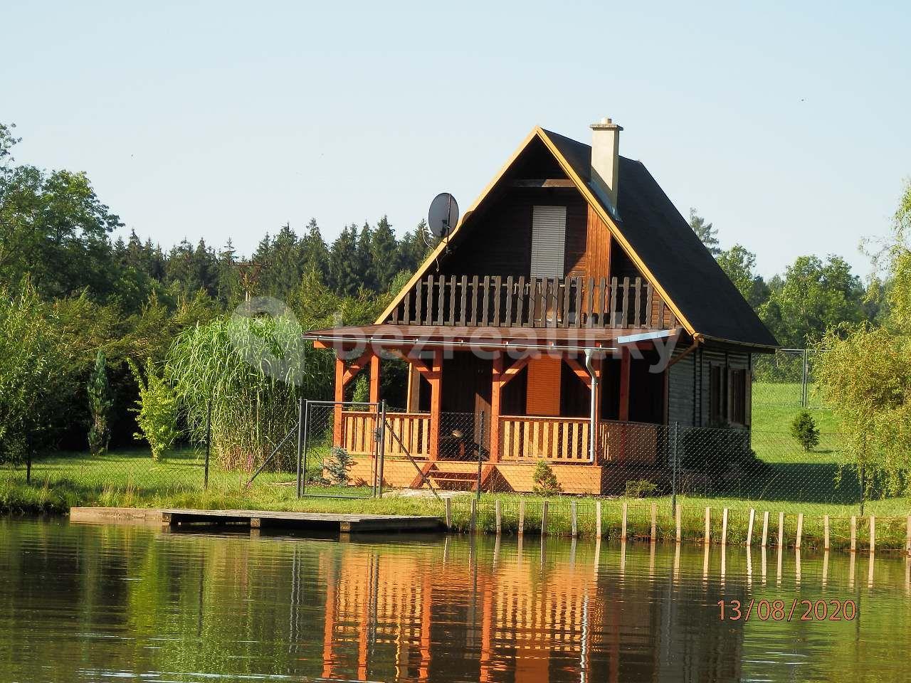 recreational property to rent, 0 m², Bělá, Vysočina Region