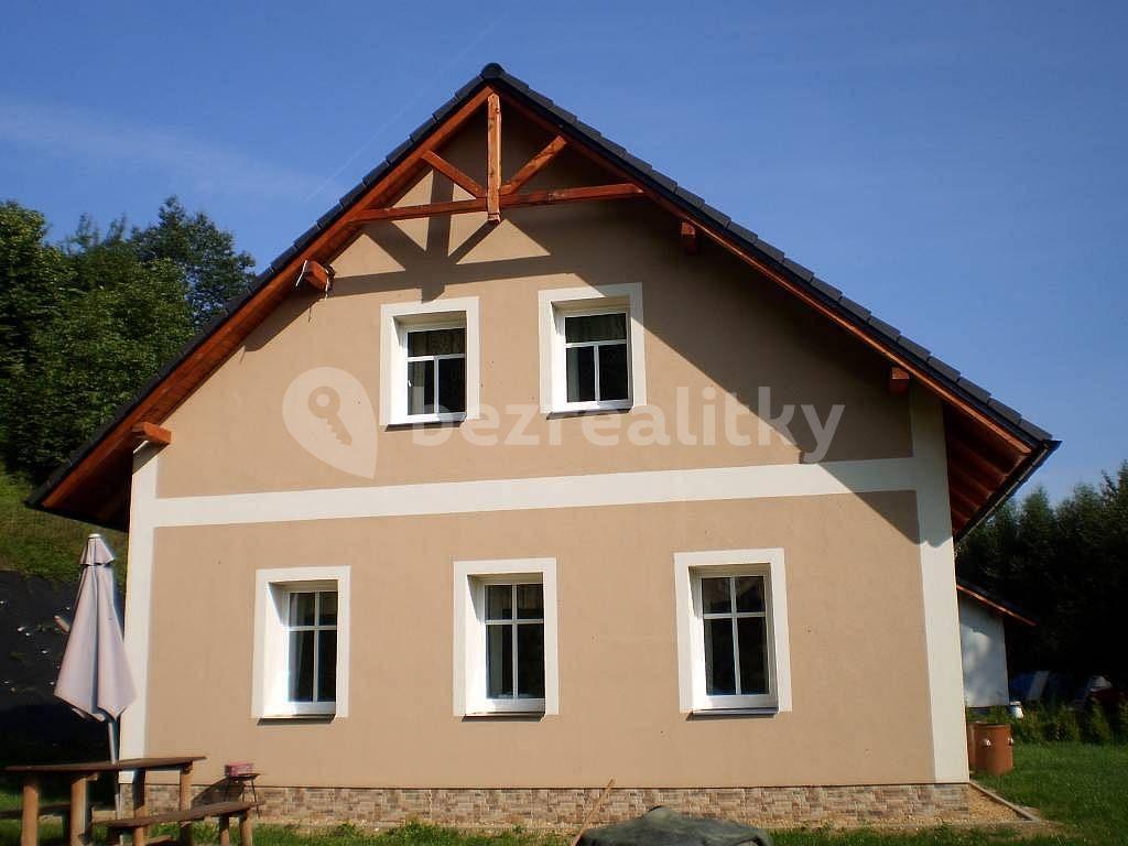 recreational property to rent, 0 m², Rovensko pod Troskami, Liberecký Region